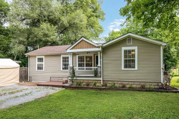2709 Brunswick Drive, Nashville, TN 37207
