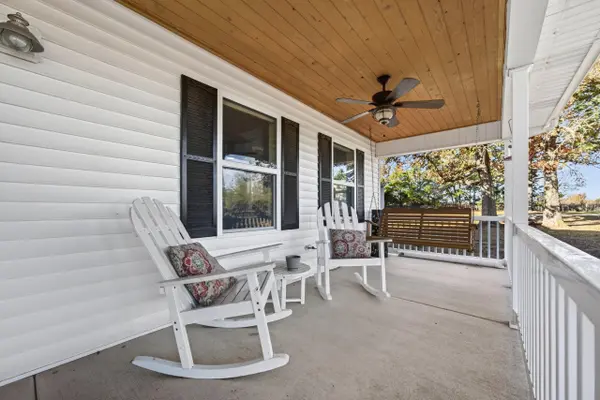 7950 E Farm Road 50, Strafford, MO 65757