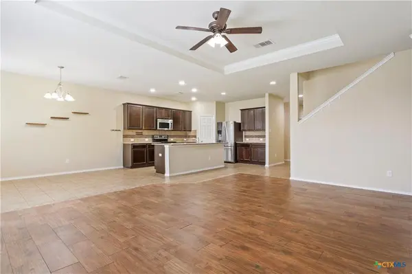 405 E Orion DR, Killeen, TX 76542