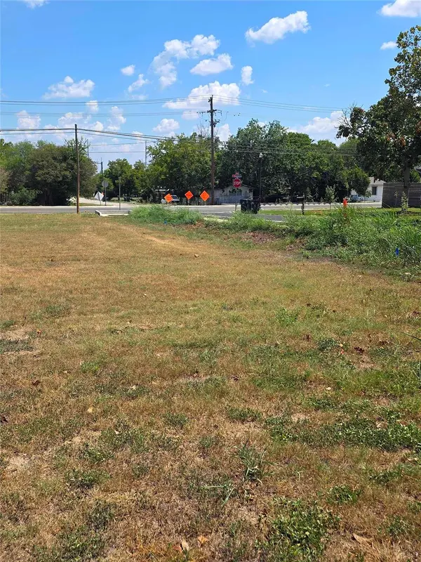 403 S Burleson ST, Kyle, TX 78640