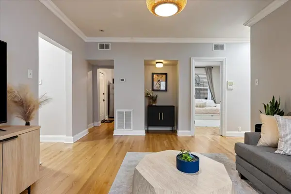 3555 W Lyndale AVE #1C, Chicago, IL 60647