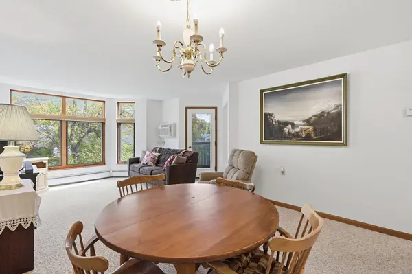 500 County Road B W #328, Roseville, MN 55113