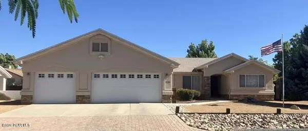 11784 E Longhorn DR, Dewey-humboldt, AZ 86327