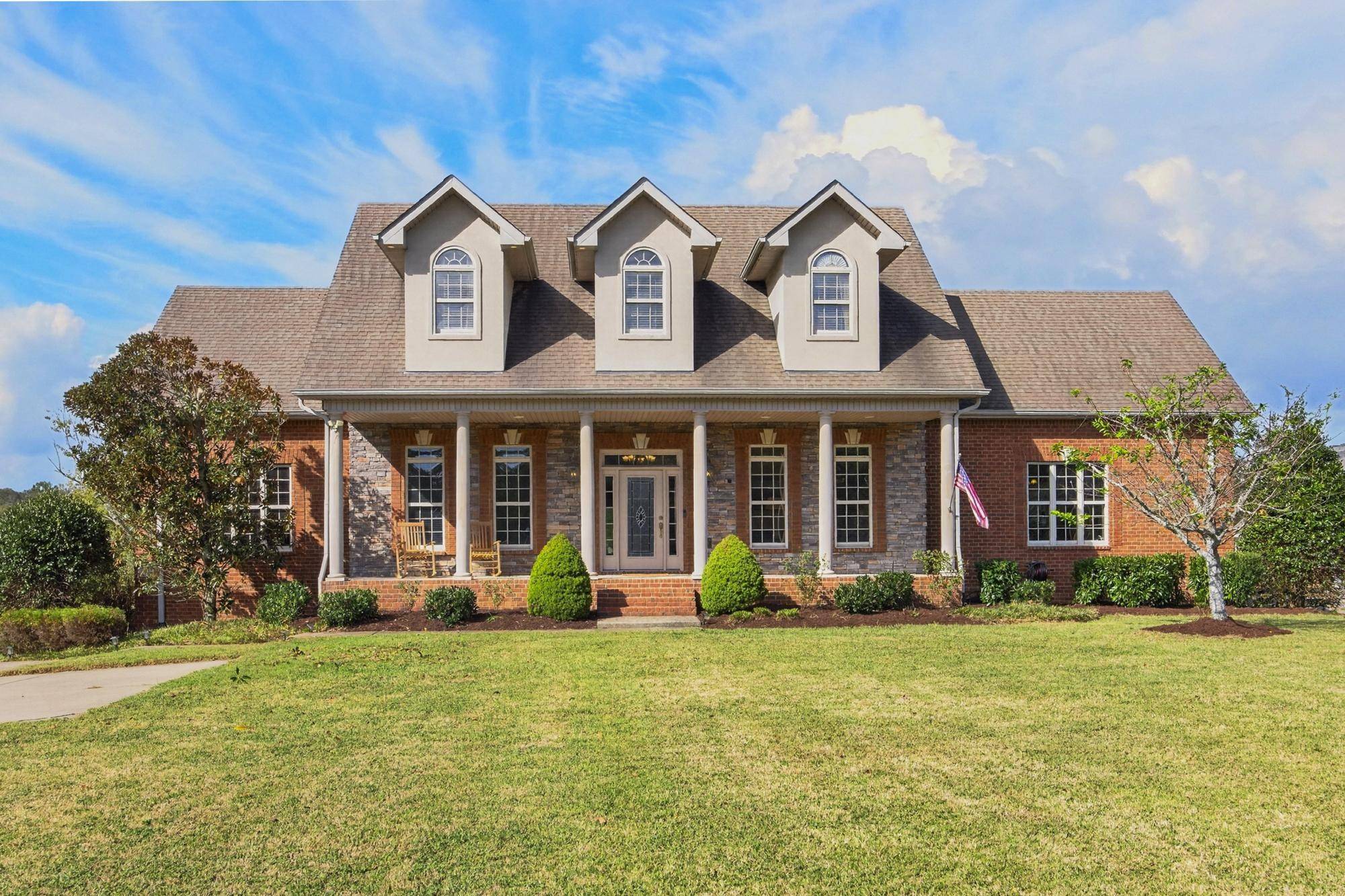 1417 Drakes Creek Rd, Hendersonville, TN 37075