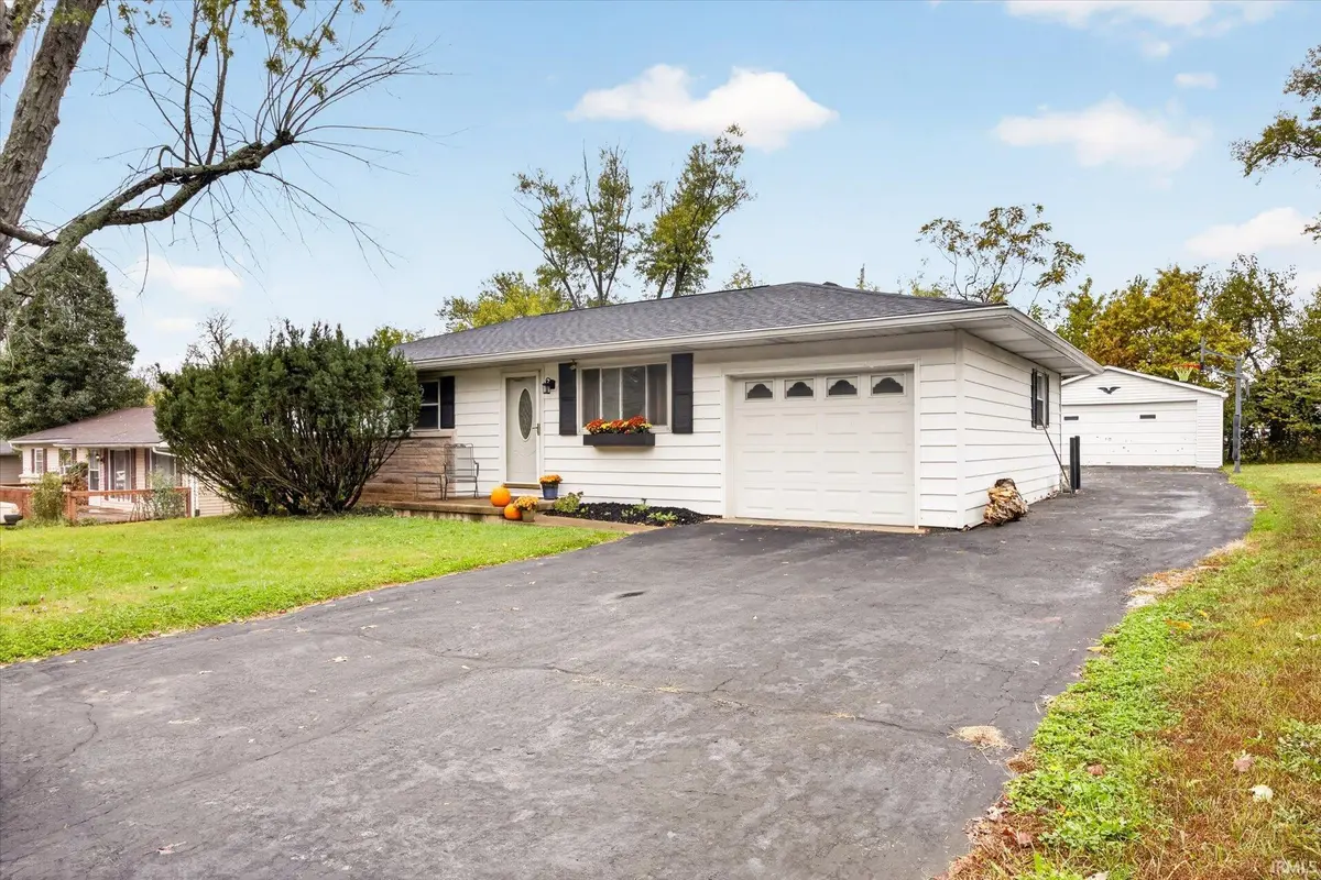 2912 S Walnut Street PIKE, Bloomington, IN 47401-8404