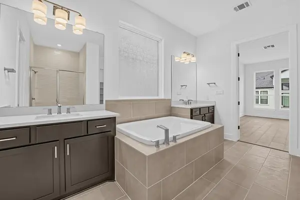 2536 Chiavari WAY, Leander, TX 78641