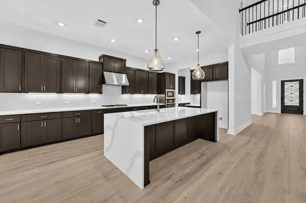 2536 Chiavari WAY, Leander, TX 78641
