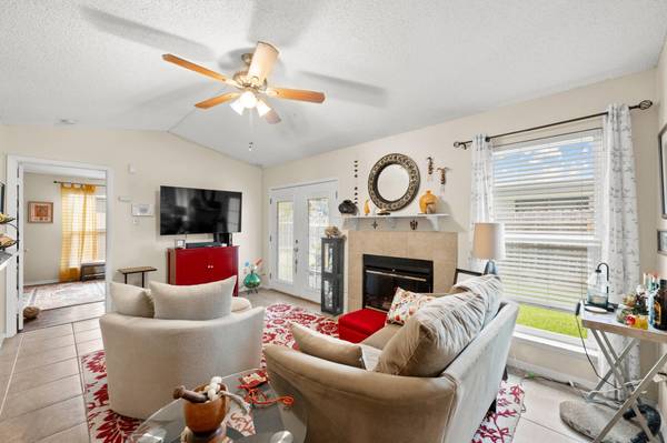 3621 Leafield DR #B, Austin, TX 78749