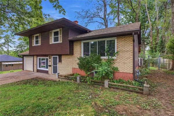 408 N Kirk AVE, Independence, MO 64050