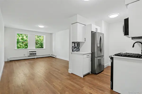 191 Kearsing Pkwy #E, Monsey, NY 10952