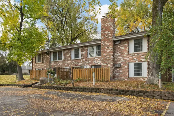 4548 Cedar Lake RD S #2, Saint Louis Park, MN 55416