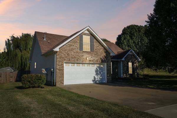 3358 Brownsville Rd, Clarksville, TN 37043
