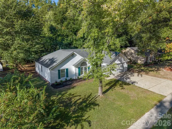 1312 Newfound Hollow DR, Charlotte, NC 28214
