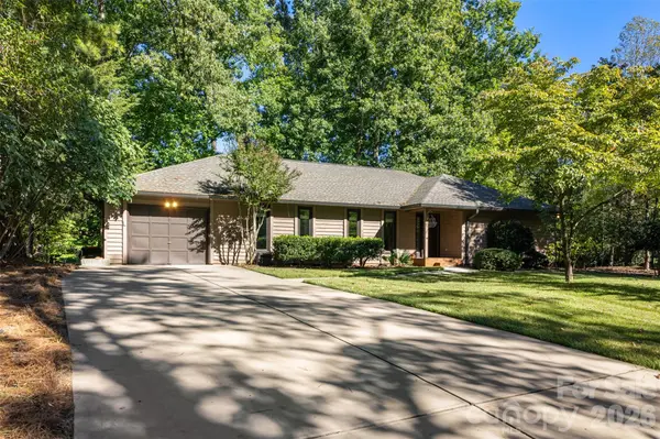 6 Catawba Ridge CT, Clover, SC 29710