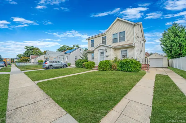 321 Maplegrove AVE, Uniondale, NY 11553