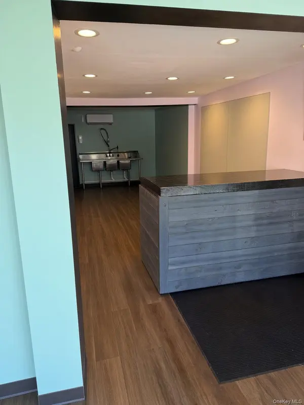32 N Main ST #1, Florida, NY 10990