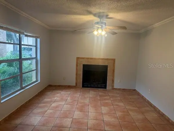 4842 S SEMORAN BLVD #702, Orlando, FL 32822