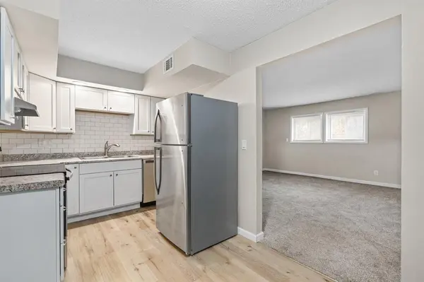 2760 Tech DR #112, Bettendorf, IA 52722