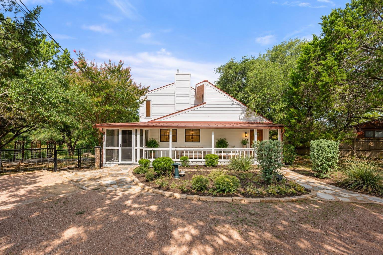 131 Belle DR, Wimberley, TX 78676