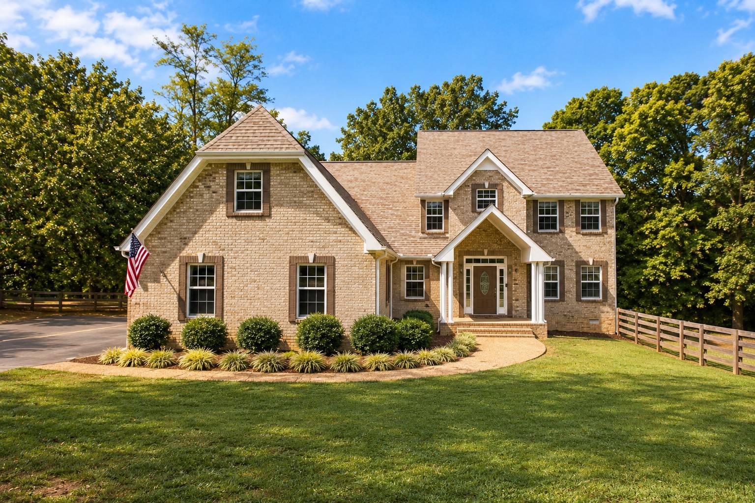 313 Burr Oak Ct, Spring Hill, TN 37174
