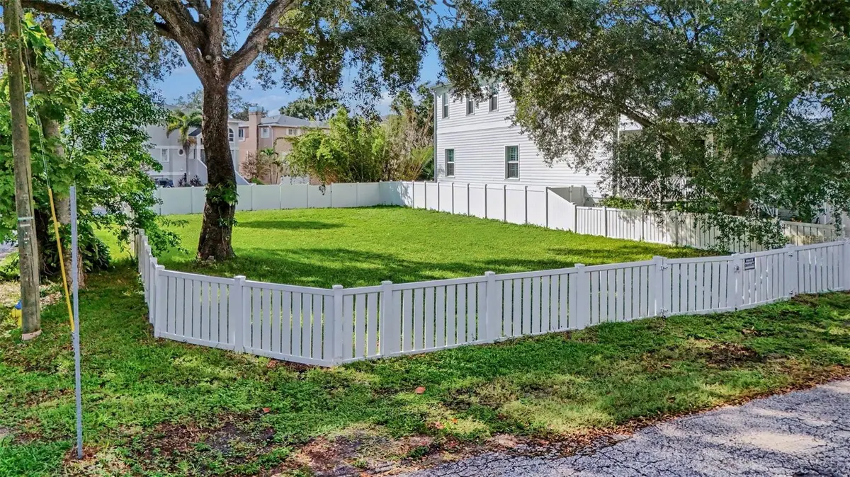 2902 N PERRY AVE, Tampa, FL 33602