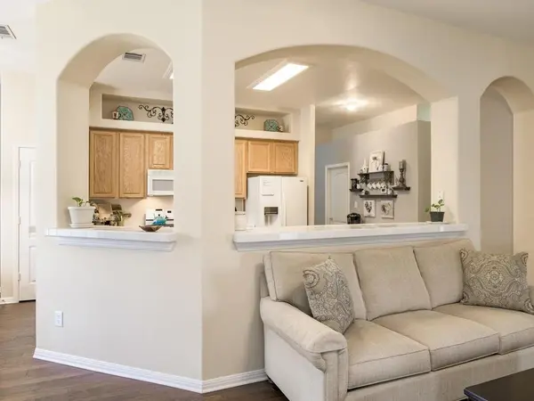 2216 Zoa DR, Cedar Park, TX 78613