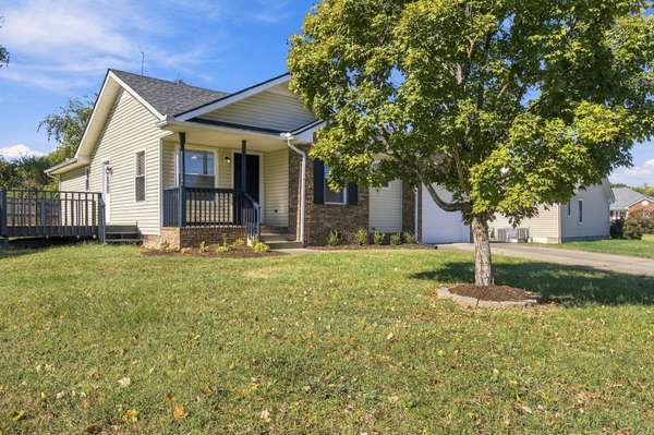 1846 Timberline Pl, Clarksville, TN 37042