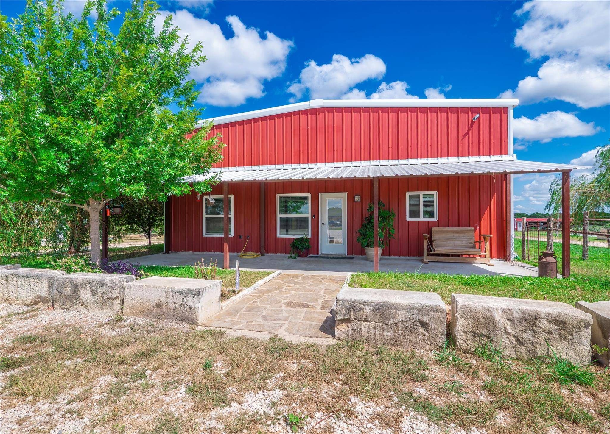 1301 County Rd 228, Florence, TX 76527