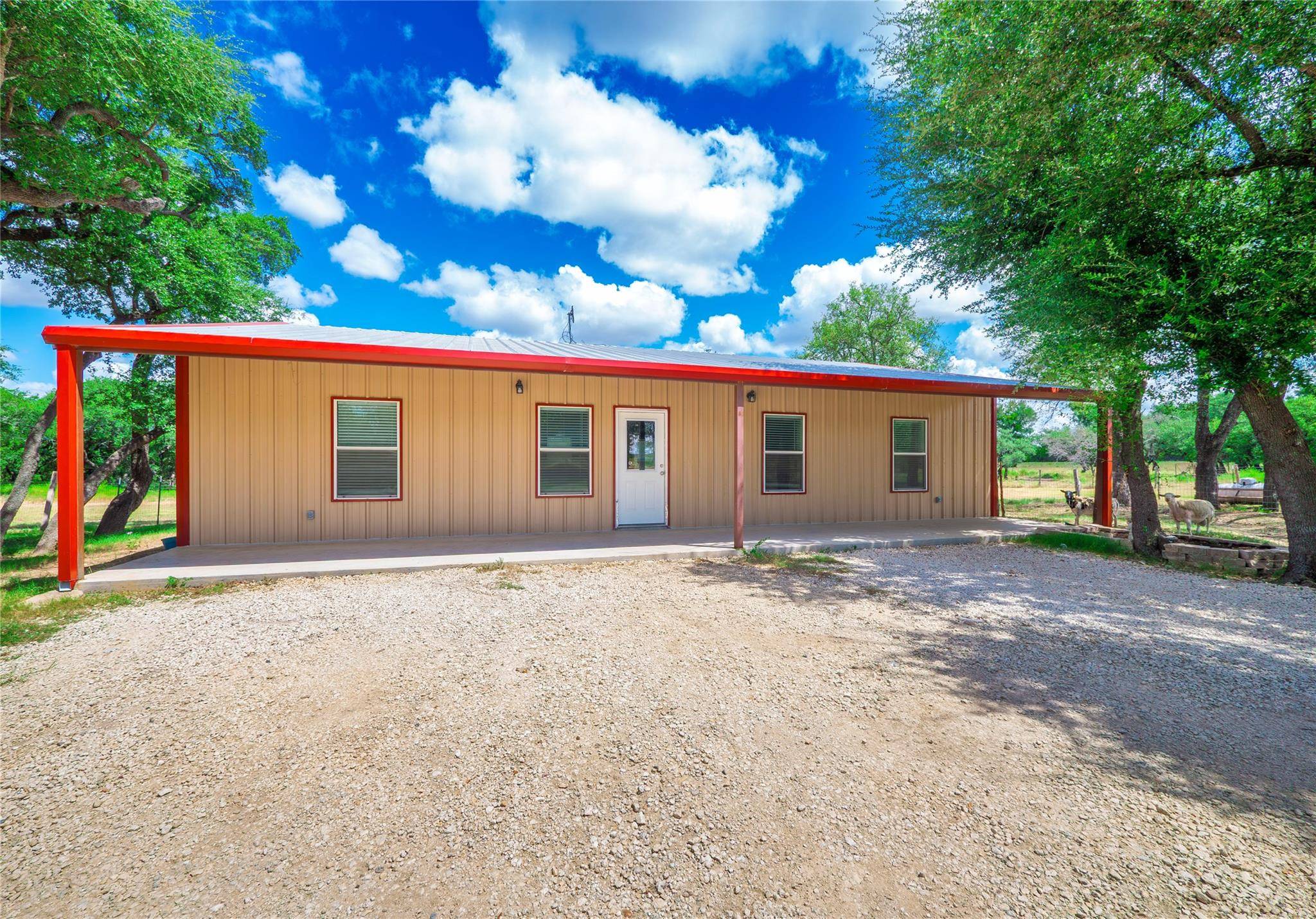 1301 Co Rd 228, Florence, TX 76527