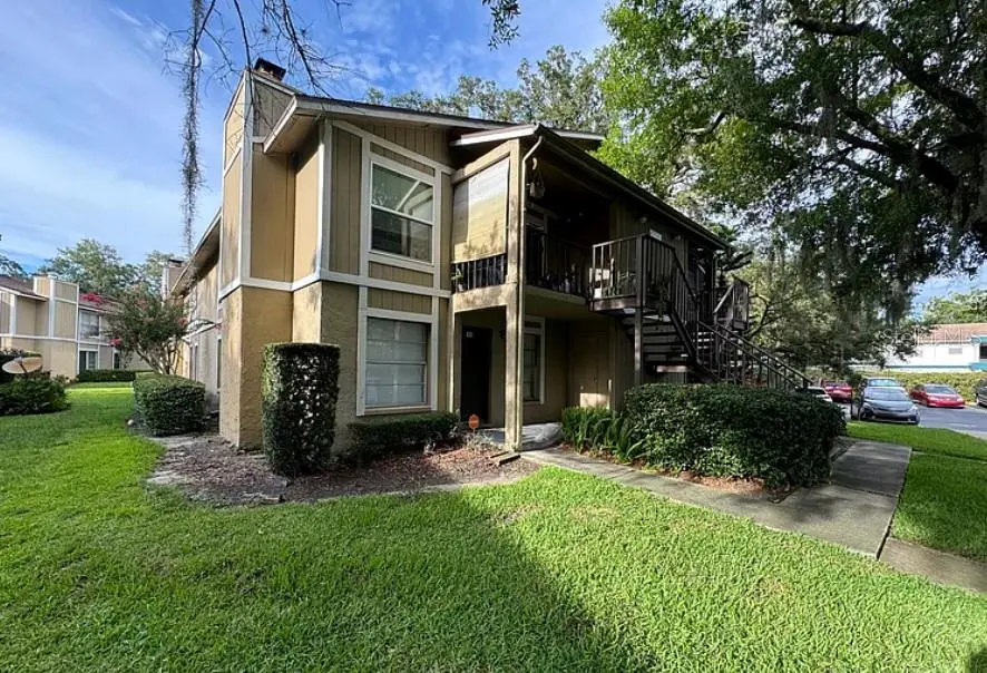 14417 HANGING MOSS CIR #102, Tampa, FL 33613