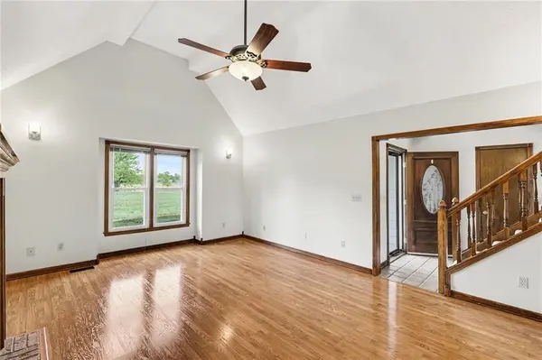 26503 283rd ST, Harrisonville, MO 64701