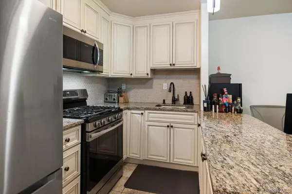 155 Ferris AVE #4 E, White Plains, NY 10603