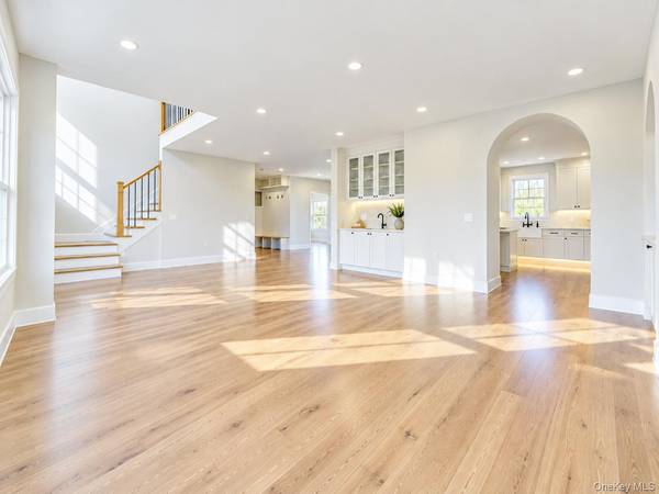 152 Kinsella AVE, Massapequa Park, NY 11762