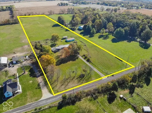 629 N 800 E RD, Greenfield, IN 46140