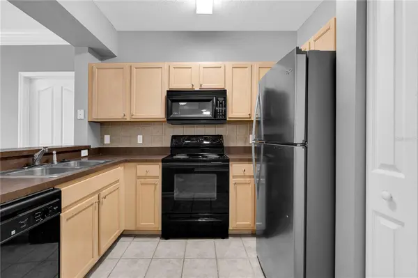12837 MADISON POINTE CIR #204, Orlando, FL 32821