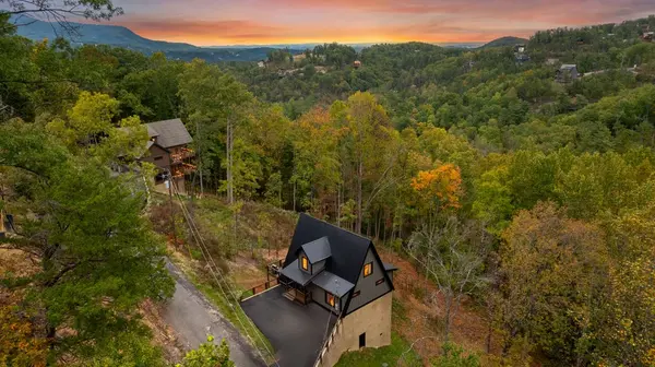 2313 Grey Fox, Sevierville, TN 37862