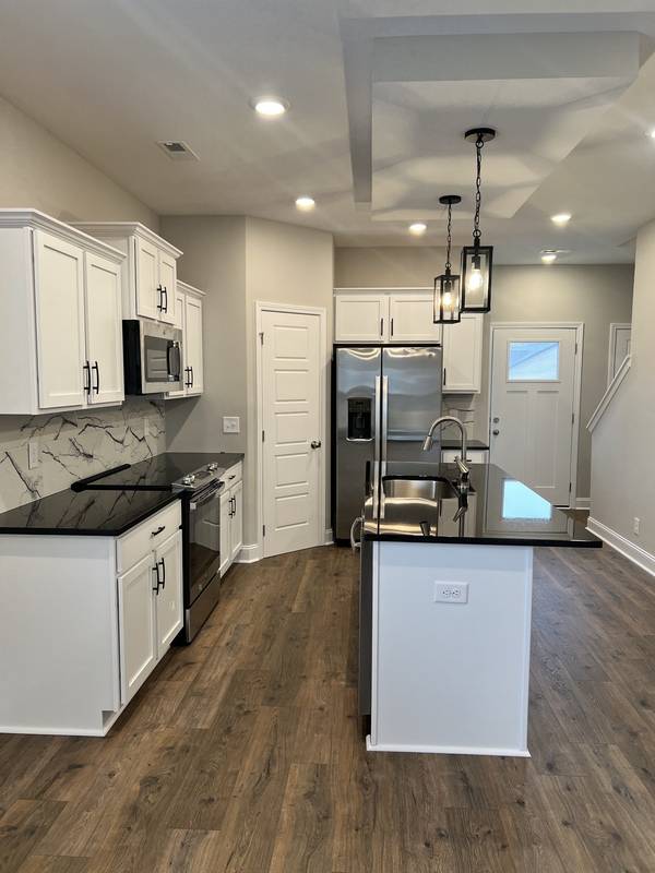 354 Galway Dr, Clarksville, TN 37042