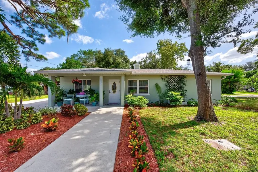 6436 LAMBERT LN, New Port Richey, FL 34652