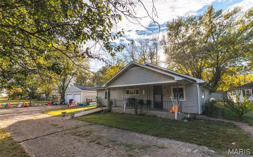 730 W Washington ST, St James, MO 65559