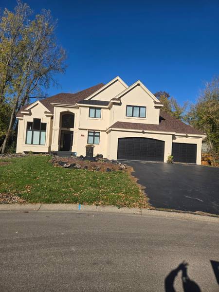 8217 W 93rd Street CIR, Bloomington, MN 55438