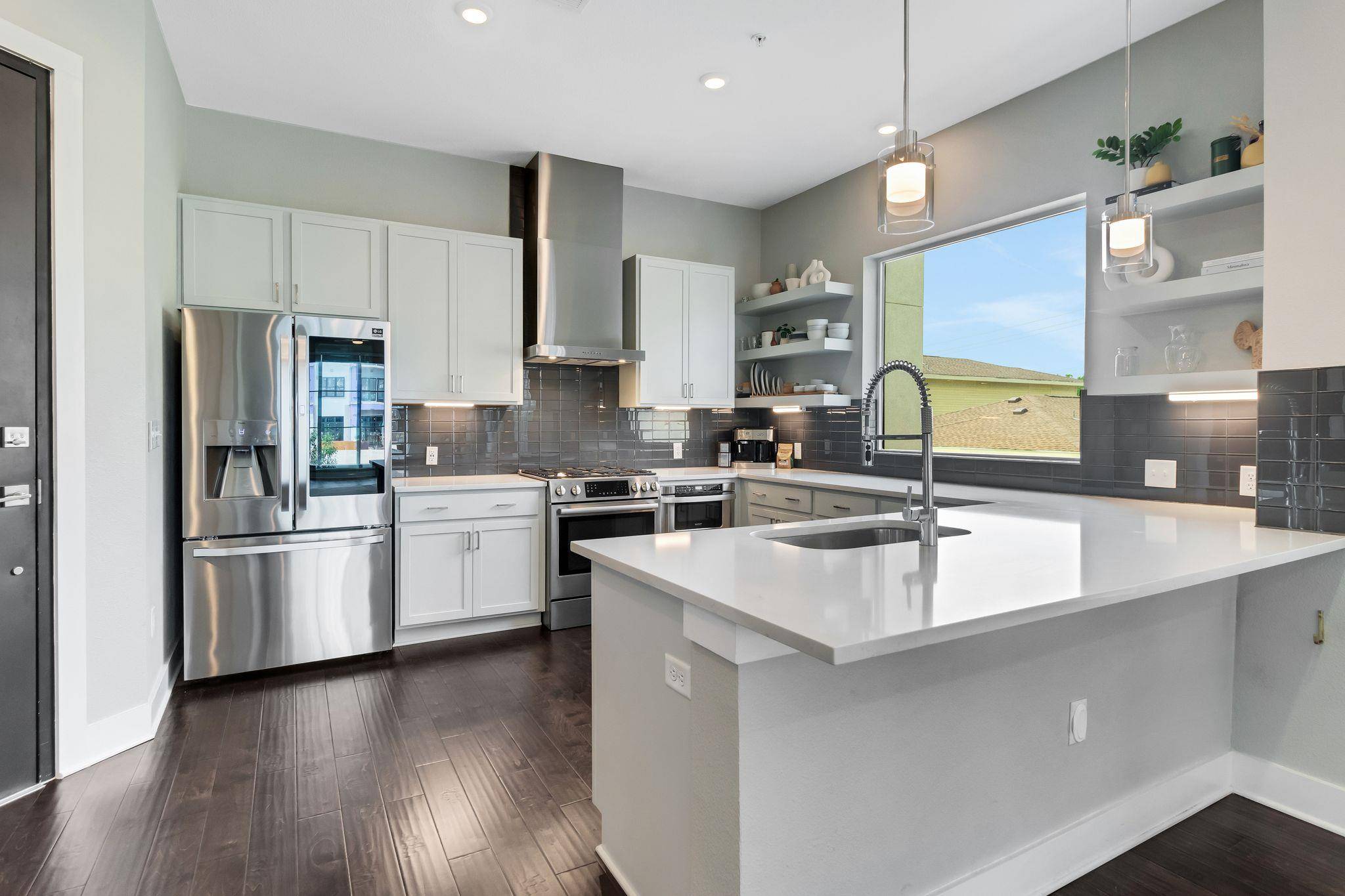 4325 Jackson Ave #2204, Austin, TX 78731
