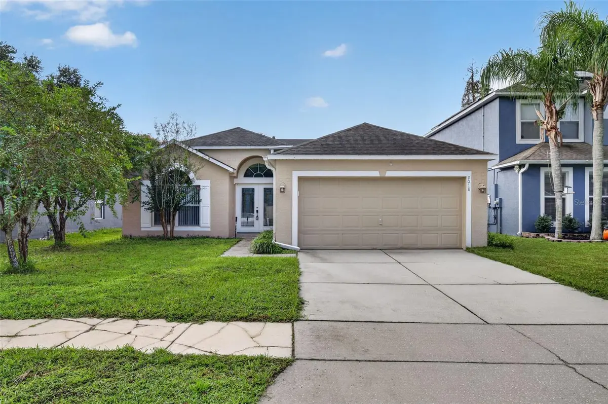 2018 WEKIVA RESERVE BLVD, Apopka, FL 32703
