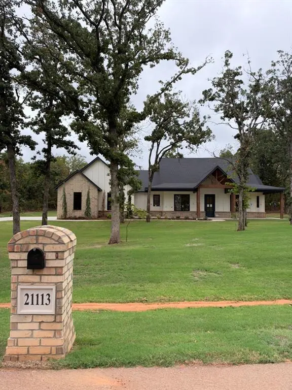 21113 Reserve CIR, Harrah, OK 73045