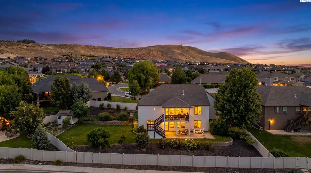 1628 Heidi Pl., Richland, WA 99352