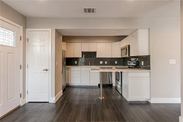 935 La Posada DR #231, Austin, TX 78752