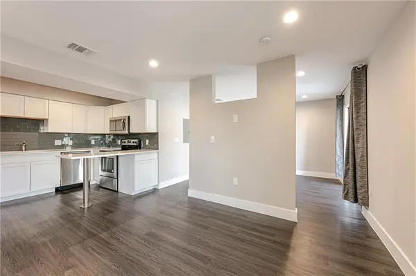 935 La Posada DR #231, Austin, TX 78752