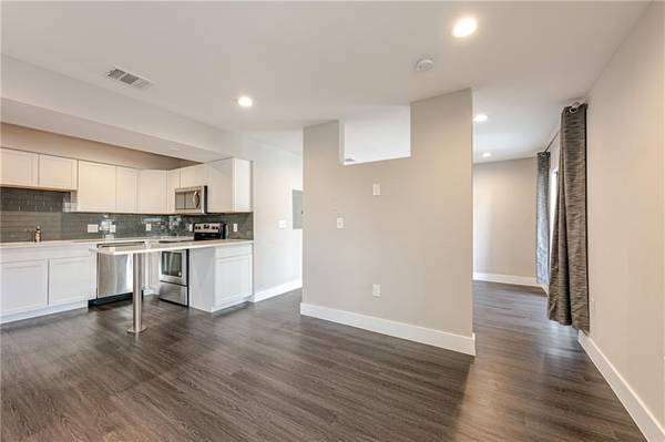 935 La Posada DR #231, Austin, TX 78752