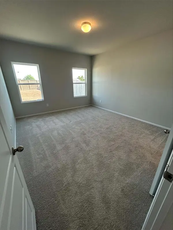 150 Lennox DR, Kyle, TX 78640
