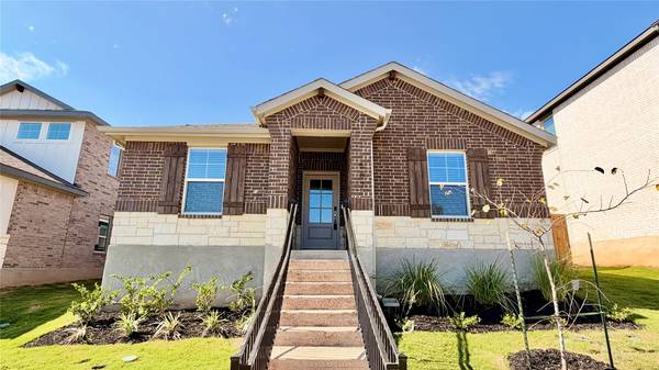 687 Clarissa ST, Buda, TX 78610