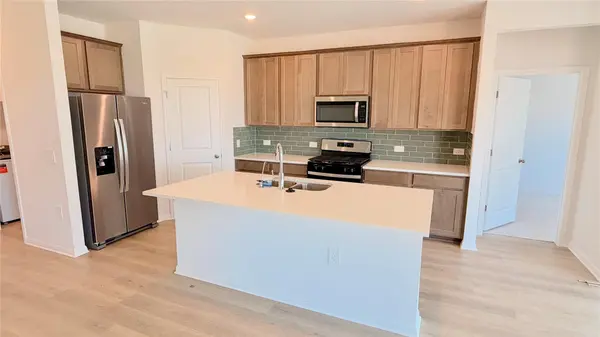 12421 Saint Thomas DR, Del Valle, TX 78617